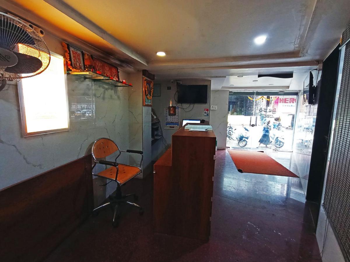 Staymaker Shri Shakti Residency 胡布利 外观 照片
