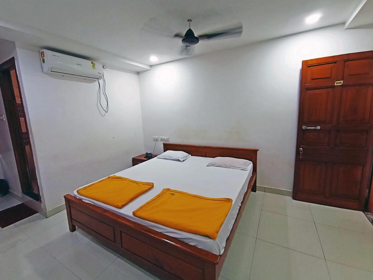 Staymaker Shri Shakti Residency 胡布利 外观 照片