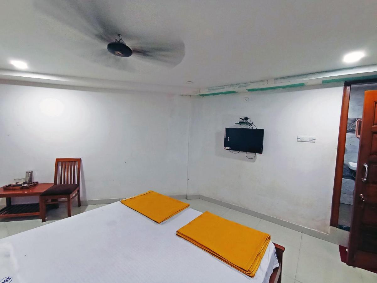 Staymaker Shri Shakti Residency 胡布利 外观 照片