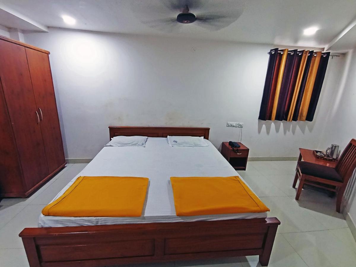 Staymaker Shri Shakti Residency 胡布利 外观 照片